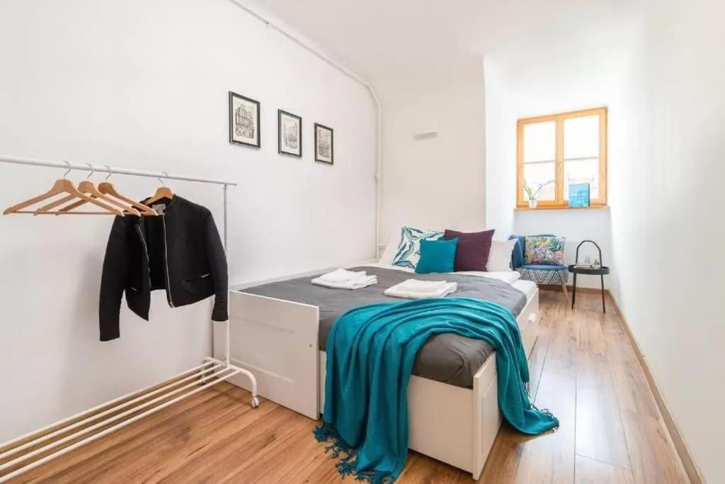 Old Town Apartment - Old Market Варшава Экстерьер фото